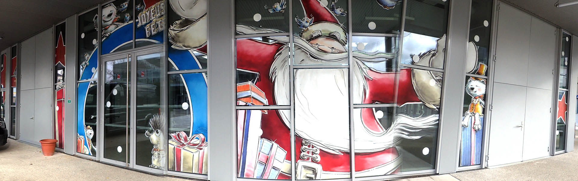 Arche d’entrée du Marché de Noël de la Halle Pagnol